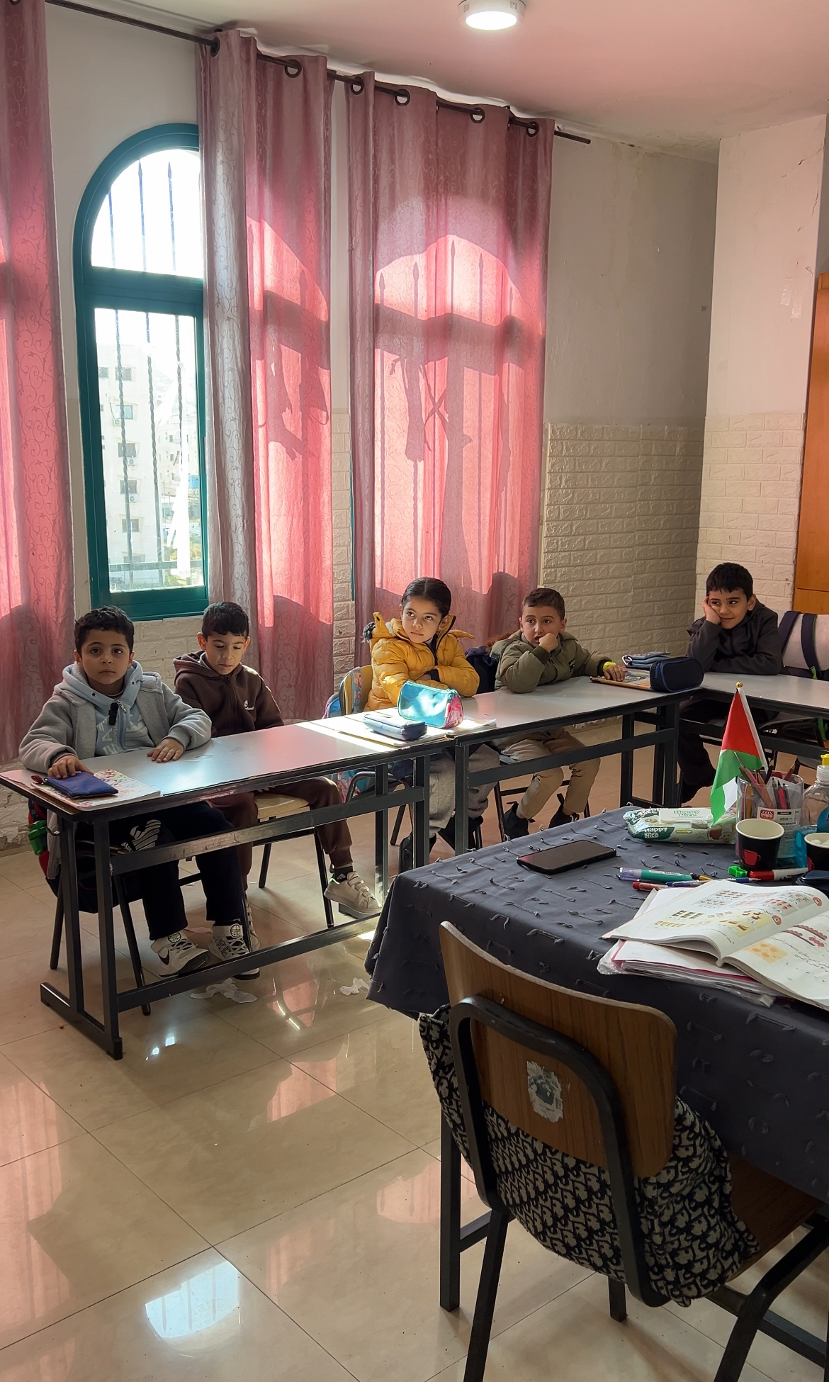 Connecting the letter with sensory activities